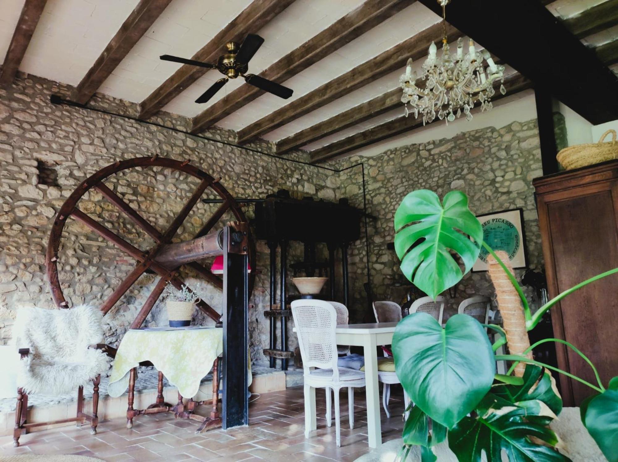 La Masia Costa Brava -Adults Only Garrigás Екстериор снимка